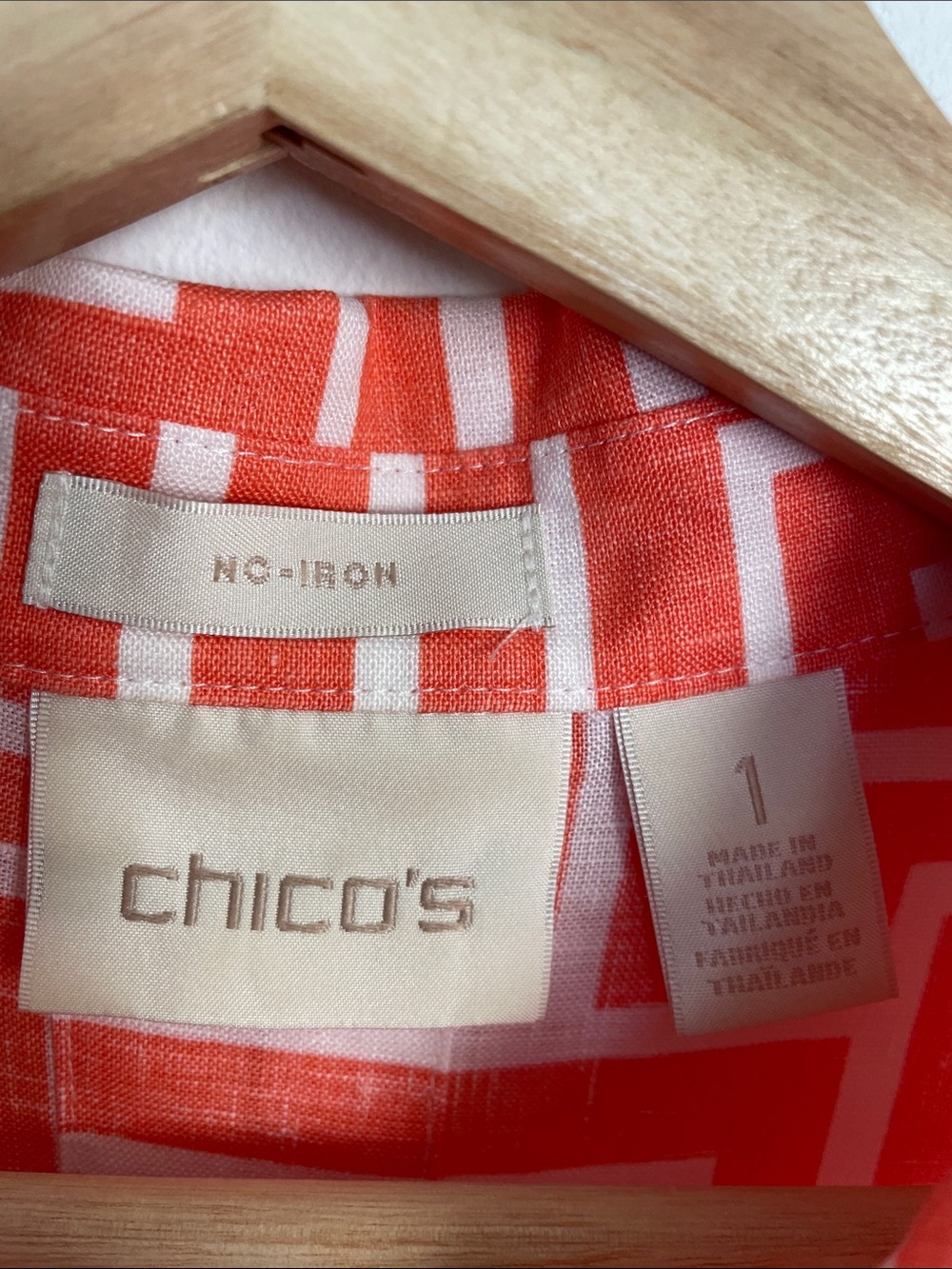 Chico's On Iron Linen Coral Geometric Button-Up 3/4 Sleeve Women's M Tunic Top - Picture 7 of 7